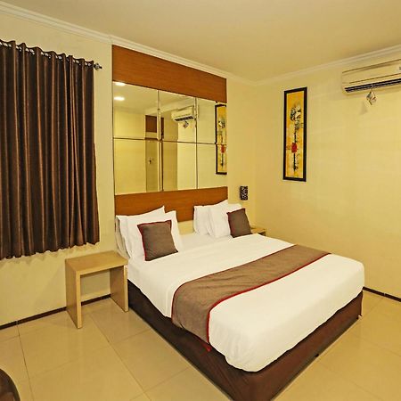 Super Oyo Townhouse Oak Hotel Fiducia Serpong Exterior foto