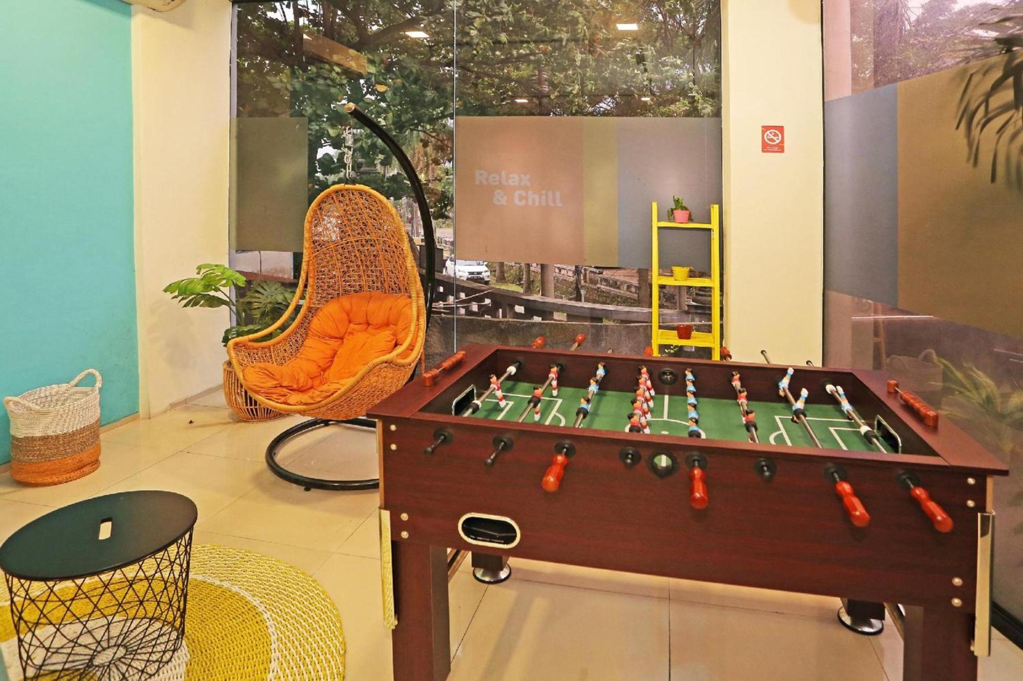 Super Oyo Townhouse Oak Hotel Fiducia Serpong Exterior foto