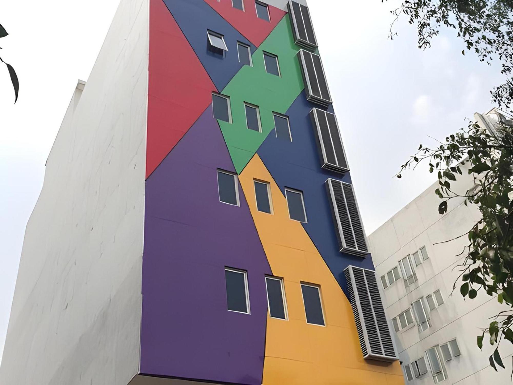 Super Oyo Townhouse Oak Hotel Fiducia Serpong Exterior foto